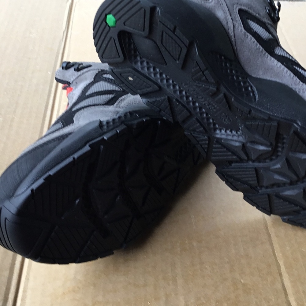TIMBERLAND BOOTS - Picture 4 of 10